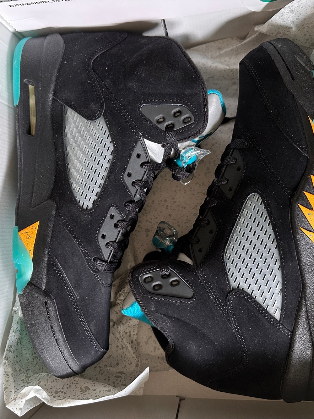 Jordan 5 Retro Aquas Men’s size 13